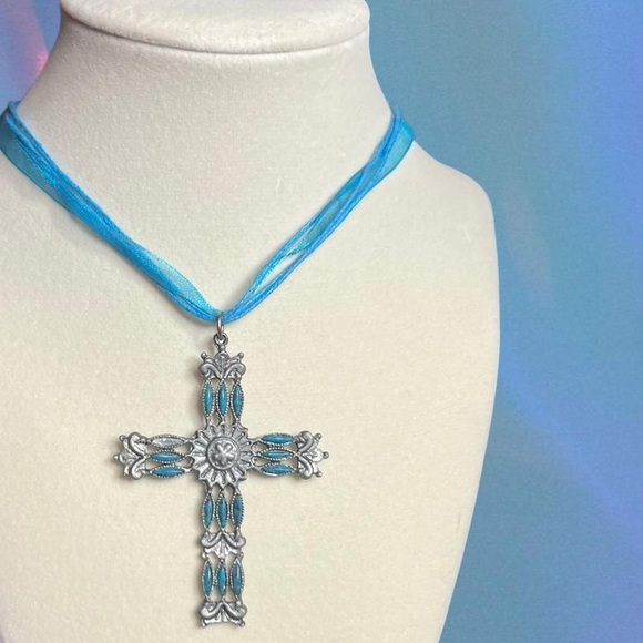 Jewelry - Elegant Silver and Blue Cross Pendant Necklace